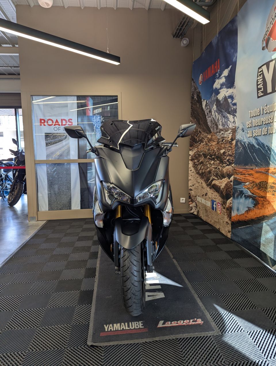 YAMAHA XP T-MAX 530 SX 3