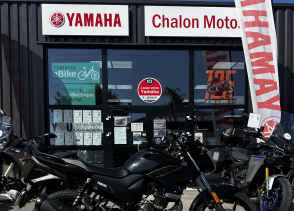 YAMAHA YS 125 - 2017