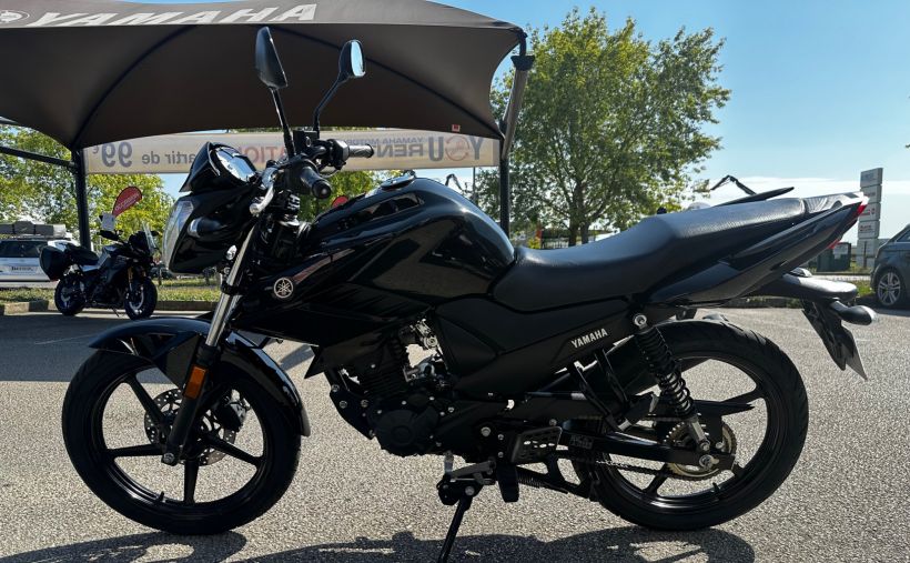 YAMAHA YS 125 2