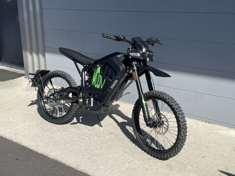 QJ MOTOR MOONRIDE 50cc 1