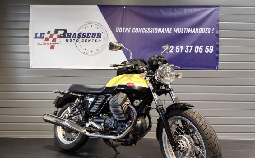MOTO GUZZI V7 SPECIAL 1