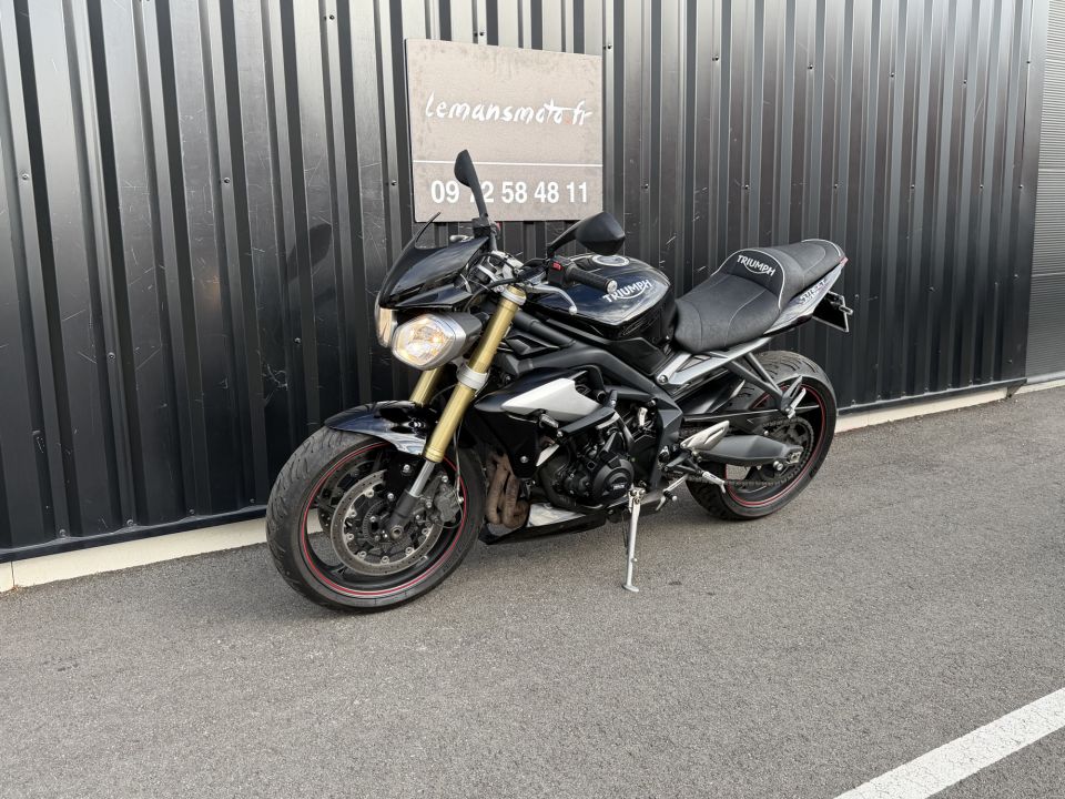 TRIUMPH STREET TRIPLE 675 20