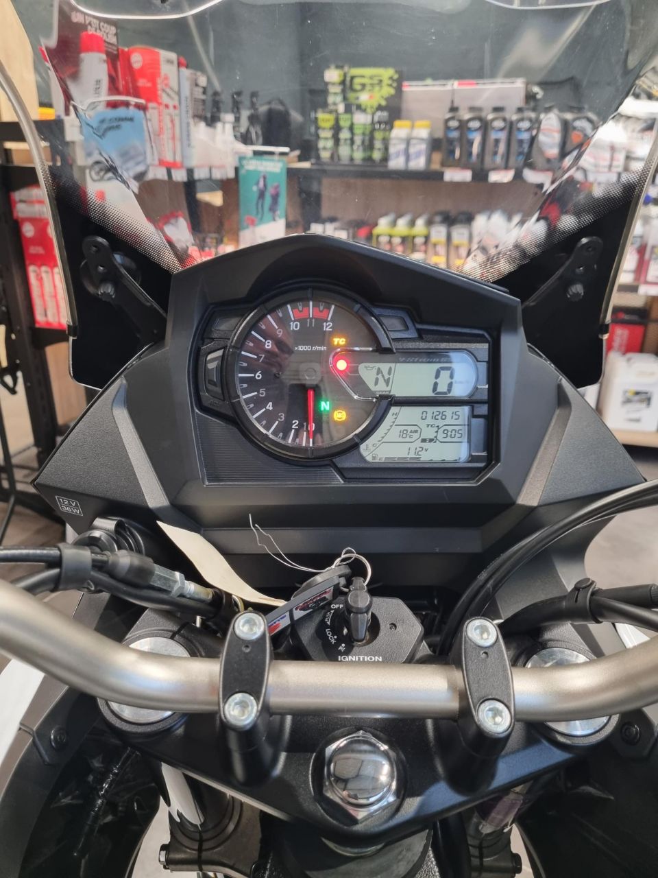 SUZUKI DL V-Strom 650 3