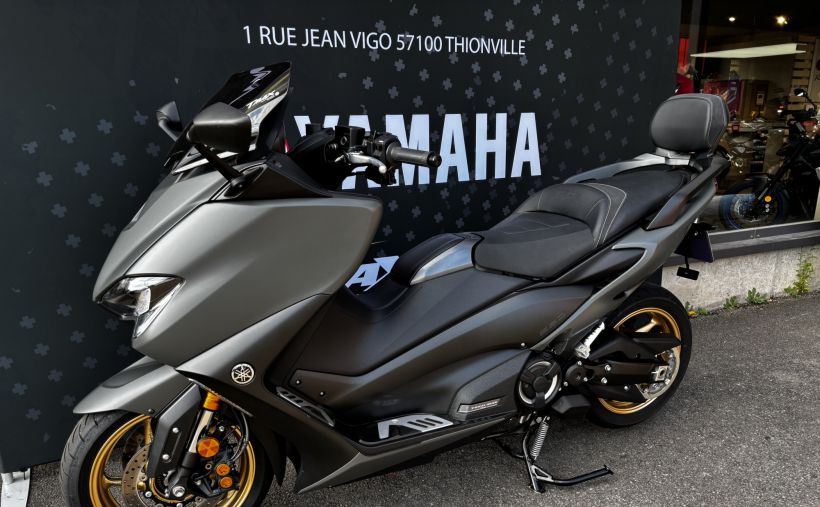 YAMAHA XP T-MAX 560 TECH MAX KAMO 2