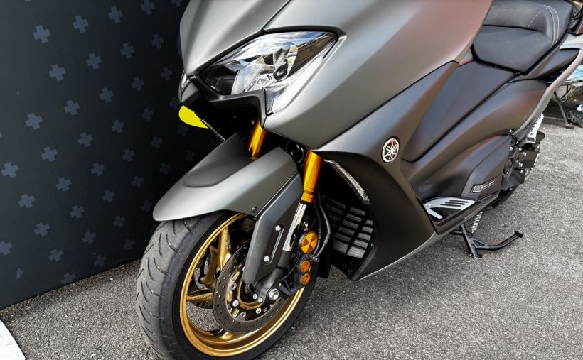 YAMAHA XP T-MAX 560 TECH MAX KAMO 3