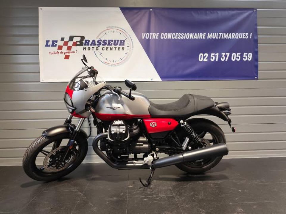 MOTO GUZZI V7 STONE 18