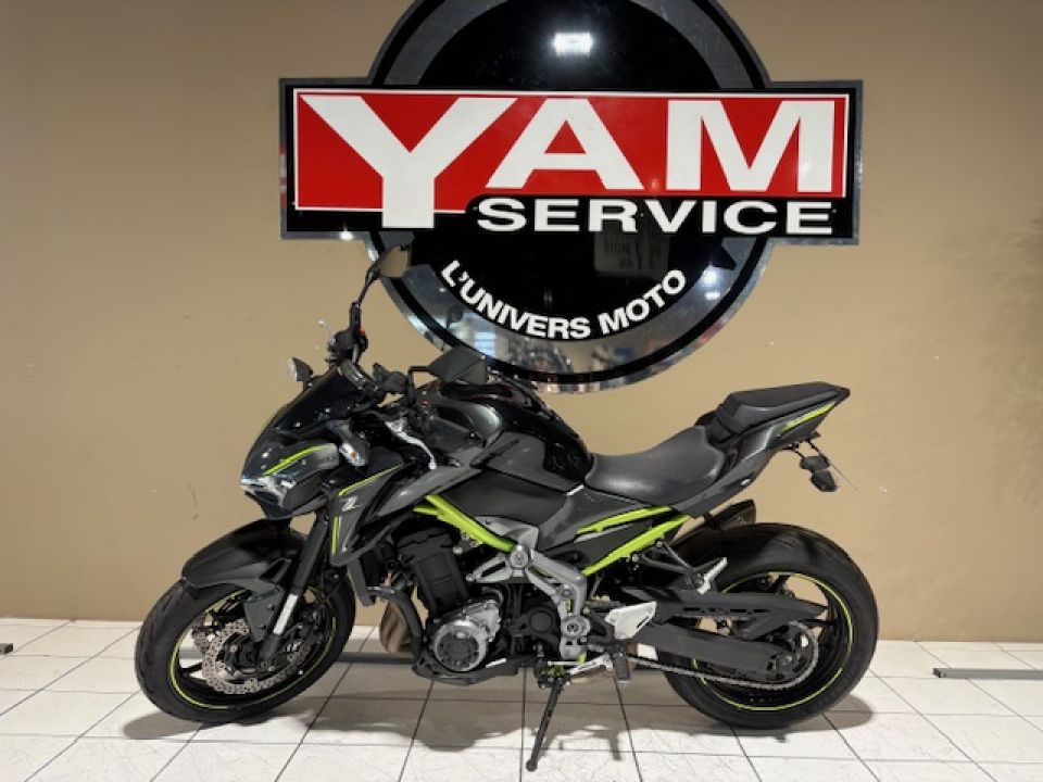 KAWASAKI Z 900 1