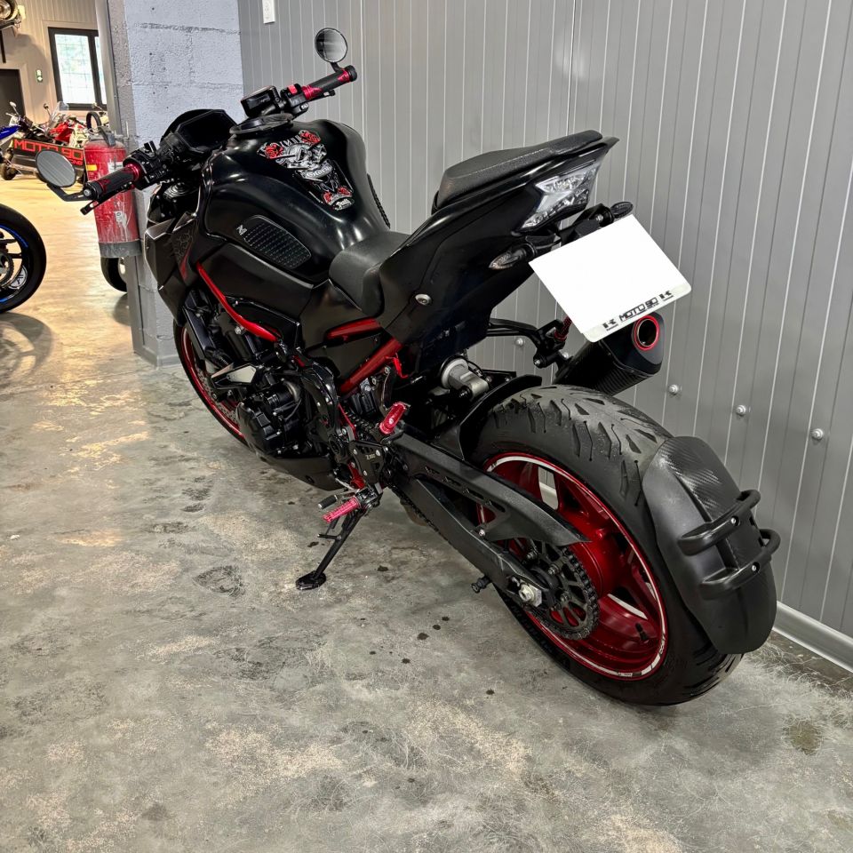 KAWASAKI Z 900 15