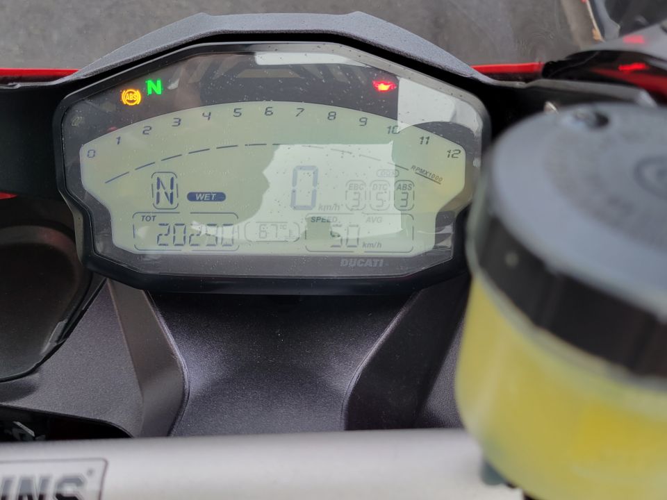 DUCATI PANIGALE 899 30