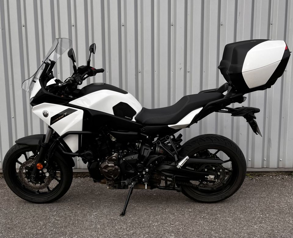 YAMAHA TRACER 7 8