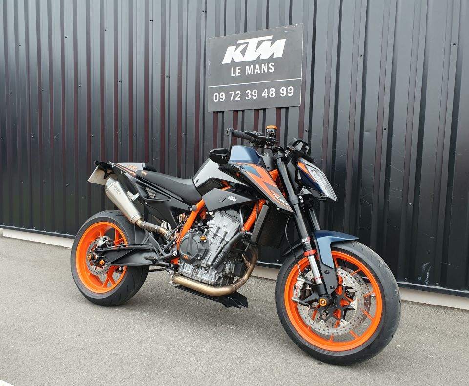 KTM 890 DUKE R 15