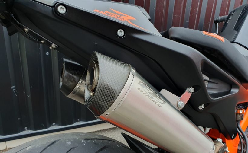 KTM 890 DUKE R 30
