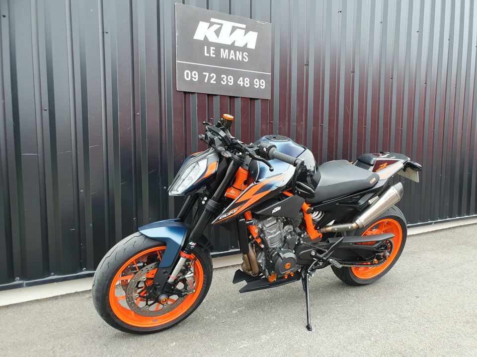 KTM 890 DUKE R 10