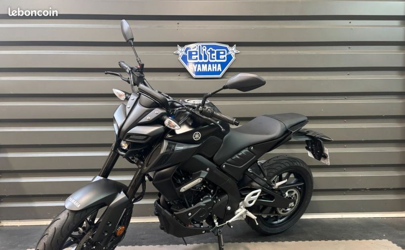 YAMAHA MT-125 ABS 3