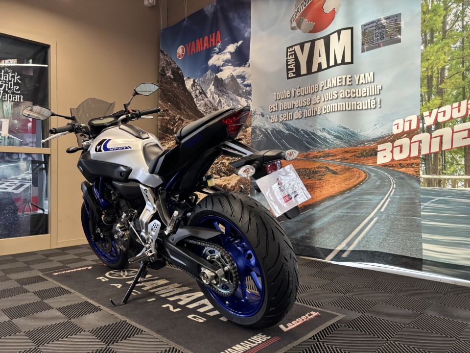 YAMAHA MT-07 (47.5CV) 7