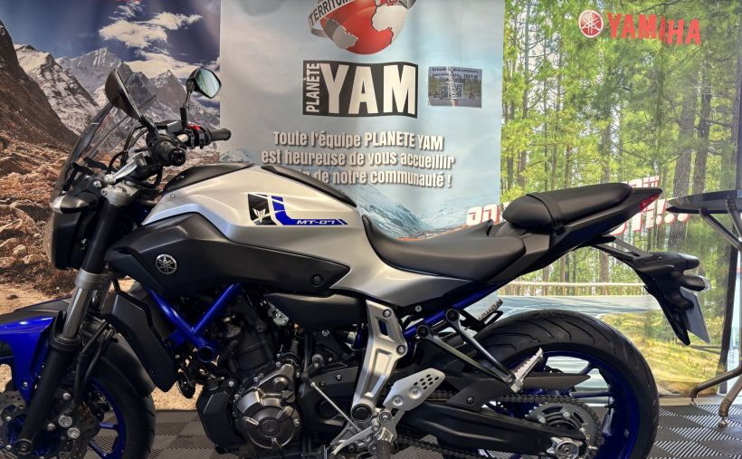YAMAHA MT-07 (47.5CV) 5