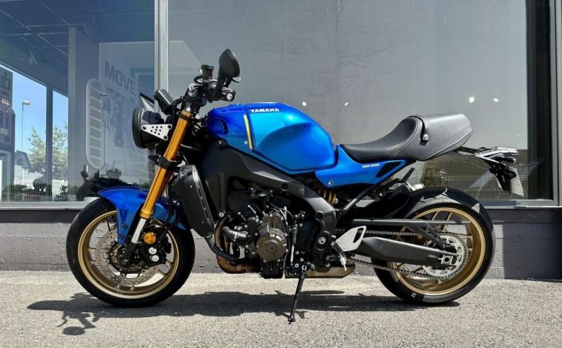 YAMAHA XSR 900 5