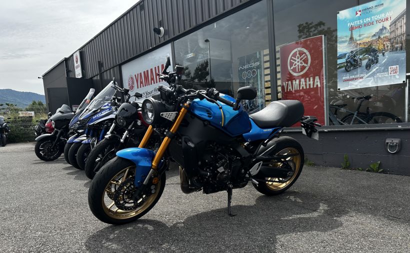 YAMAHA XSR 900 1