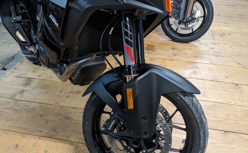 KTM 1290 SUPER ADVENTURE S 6
