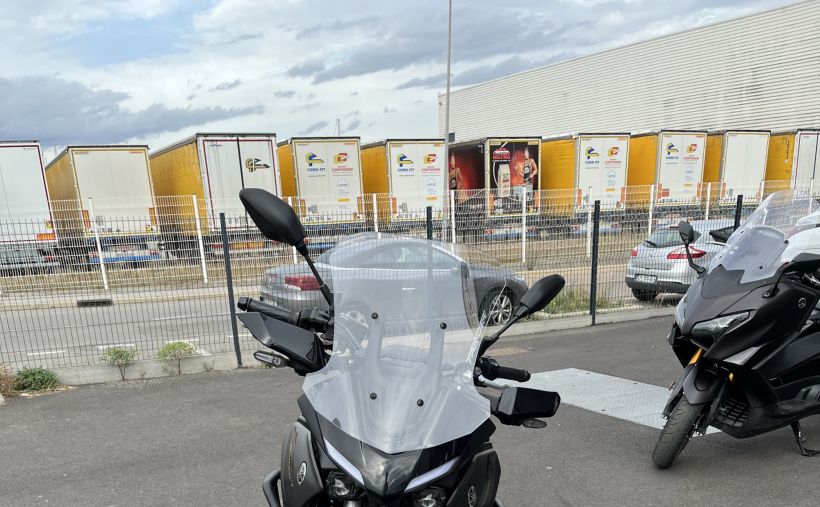 YAMAHA TRACER 7 1