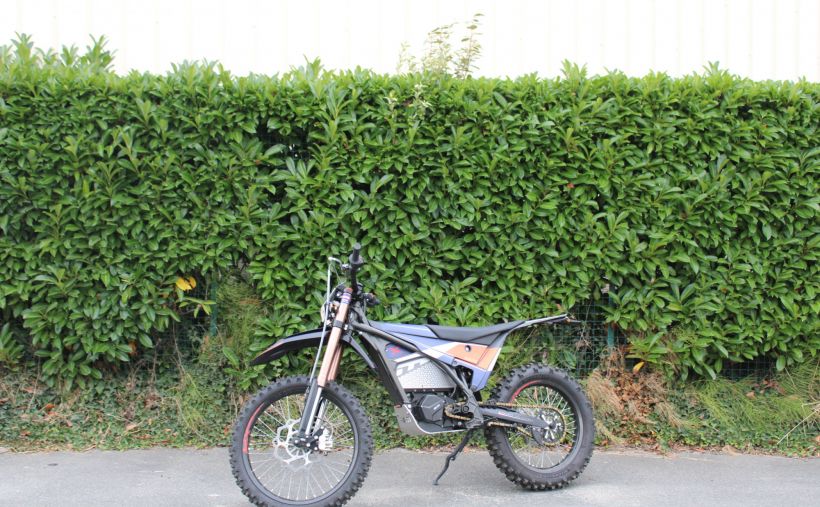ELECTRIC MOTION ESCAPE 1