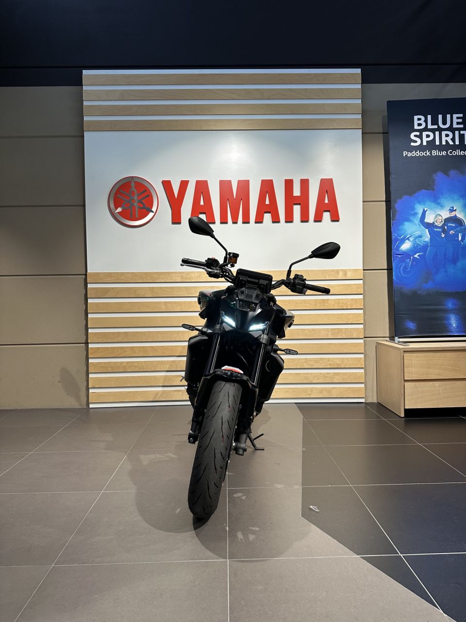 YAMAHA MT-09 Y-AMT 2