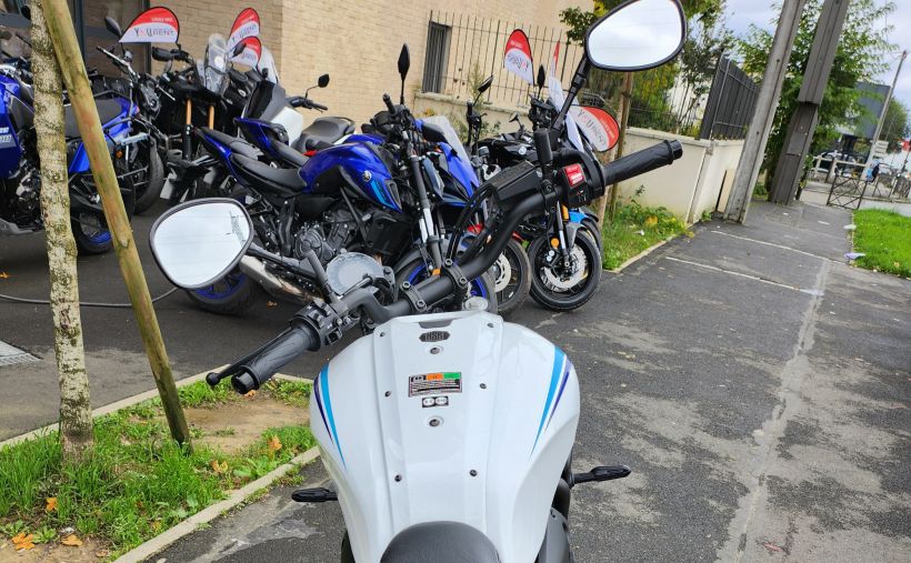 YAMAHA XSR 700 5