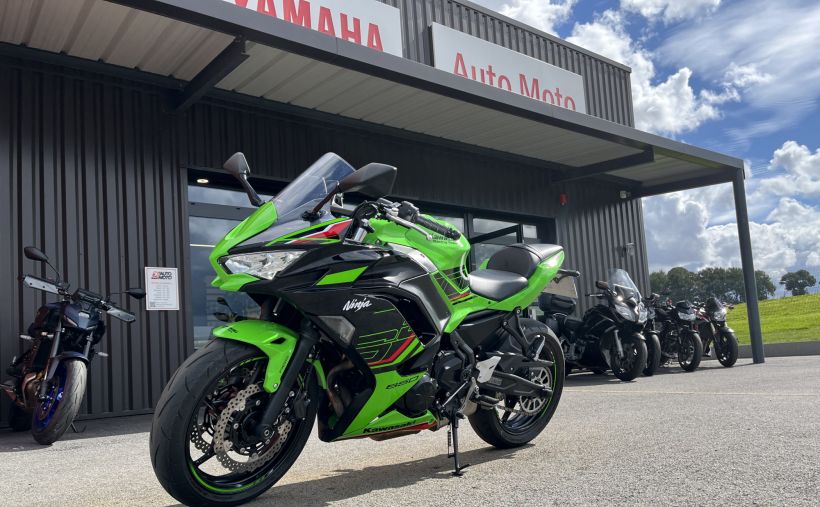 KAWASAKI NINJA 650 10