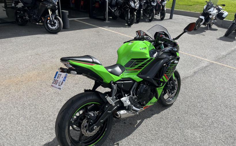 KAWASAKI NINJA 650 20