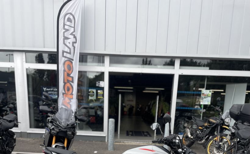 YAMAHA MT-07 1