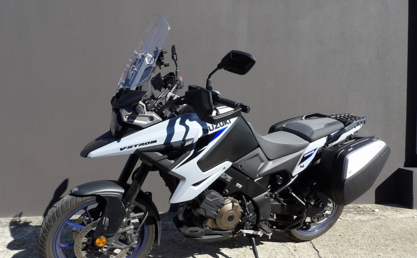 SUZUKI DL V-STROM 1050 6
