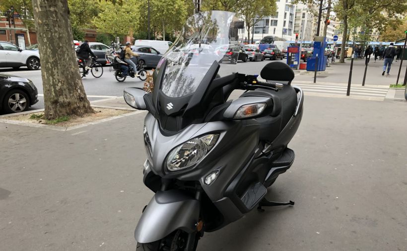 SUZUKI BURGMAN 650 30