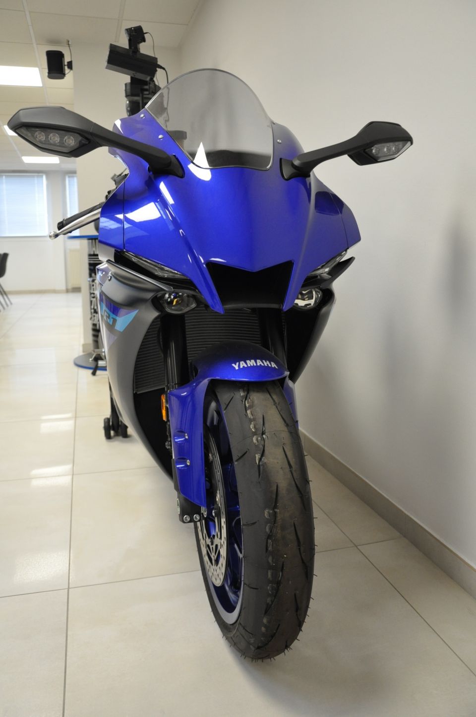 YAMAHA YZF 1000 R1 0