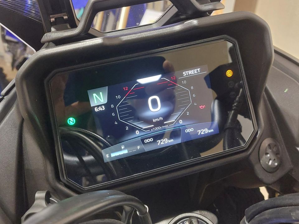 YAMAHA TRACER 7 GT 15