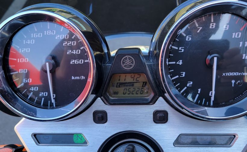 YAMAHA XJR 1300 SP 1