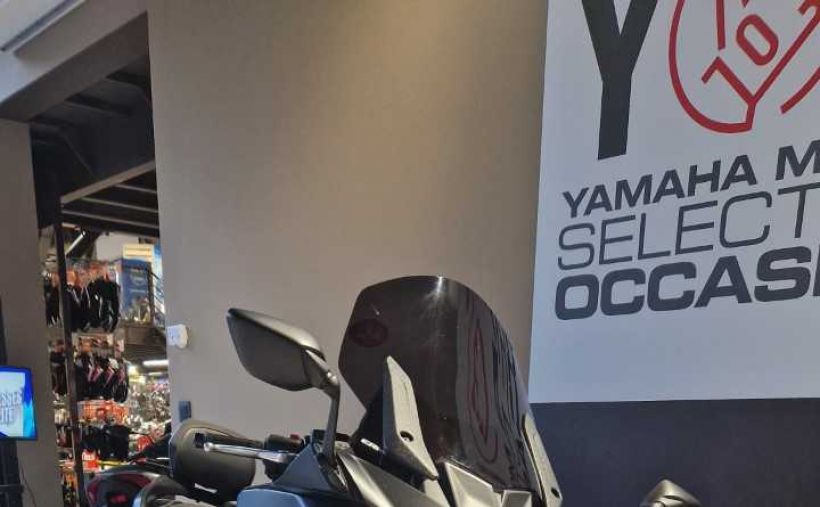 YAMAHA XP T-MAX 530 DX 1