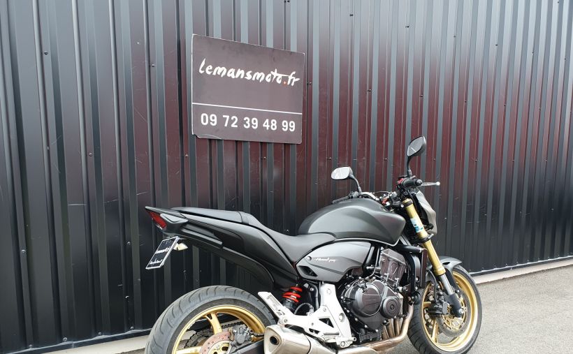 HONDA CB 600 F HORNET 20