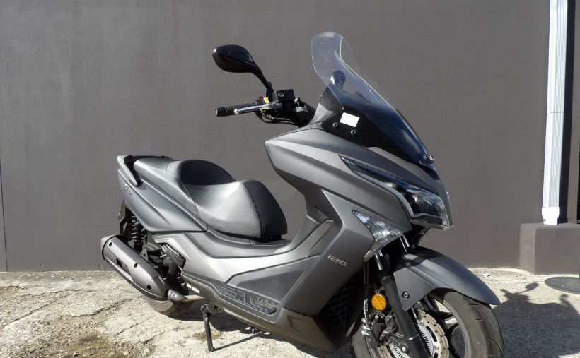 KYMCO XTOWN 125 1