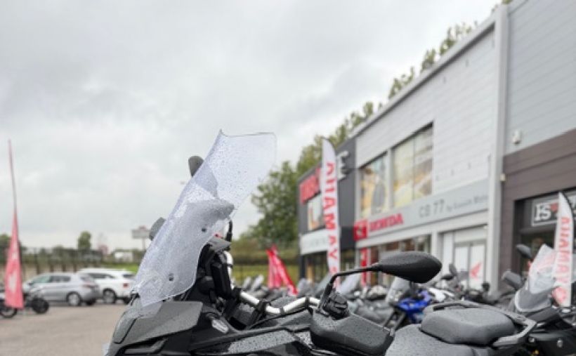 YAMAHA TRACER 9 Y-AMT 1