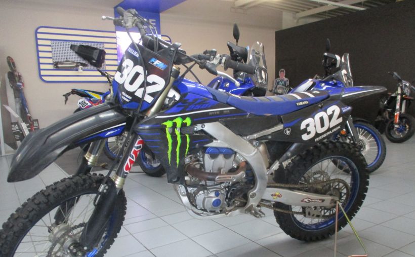 YAMAHA YZ250F 4