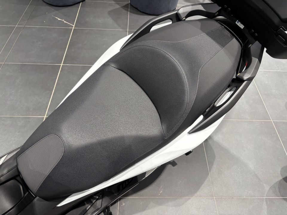 HONDA NSS FORZA 125 15