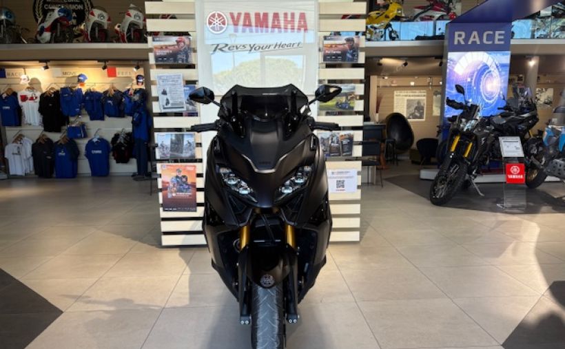 YAMAHA XP T-MAX 560 TECH MAX 267€/MOIS* +DE 4100€ D'EQUIPEMENT GTIE CONSTRUCTEUR 2