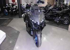 YAMAHA XP T-MAX 560 - 2025