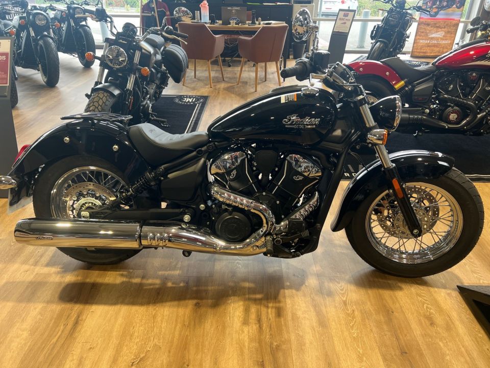 INDIAN SCOUT CLASSIC 1250 12