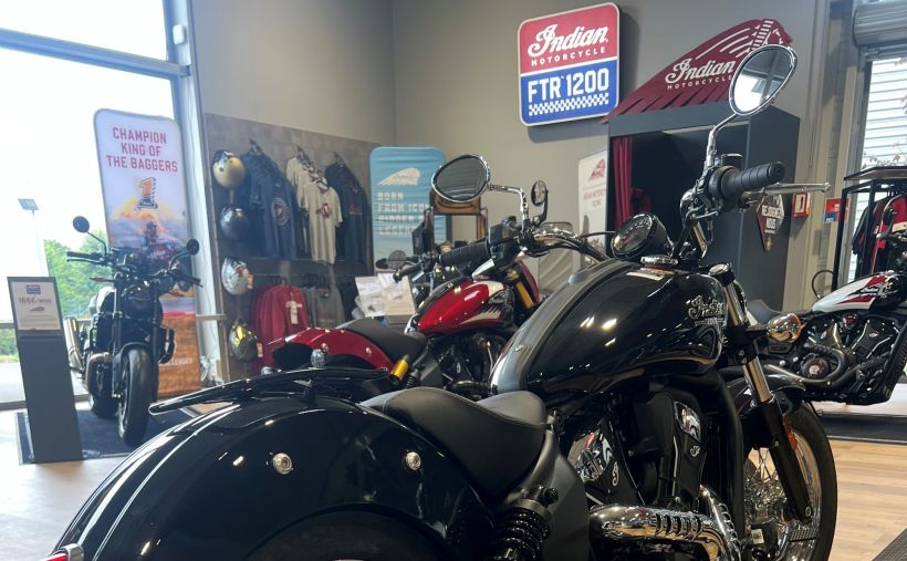 INDIAN SCOUT CLASSIC 1250 4