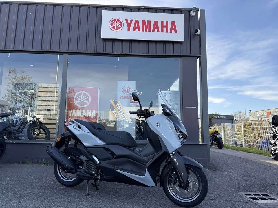 YAMAHA XMAX 125 TECH MAX 2