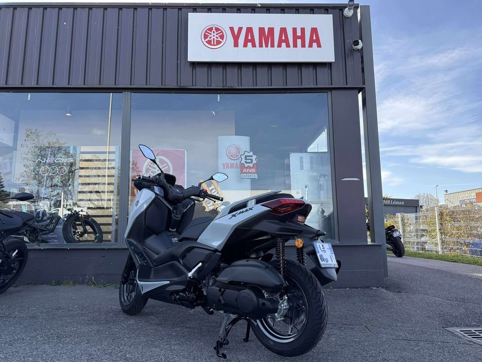 YAMAHA XMAX 125 TECH MAX 5