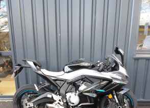 CF MOTO 675 SR R - 2025