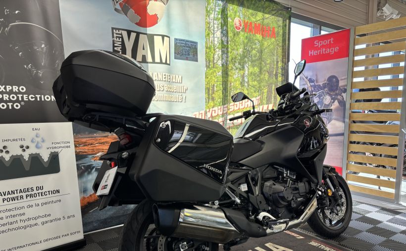 HONDA NT 1100 DCT 2