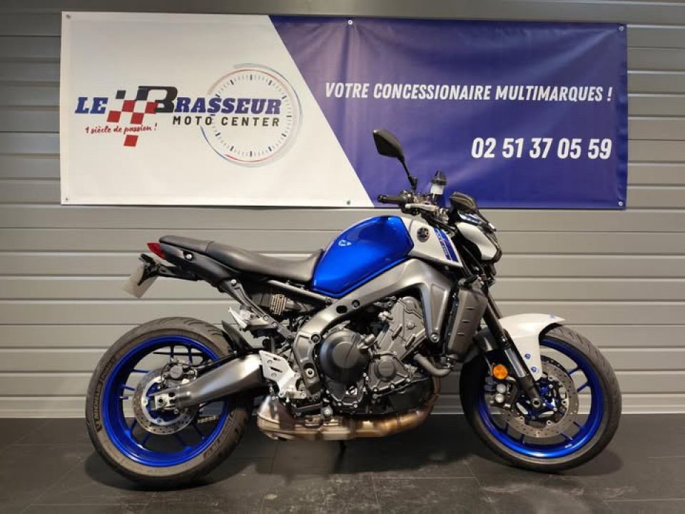 YAMAHA MT-09 0